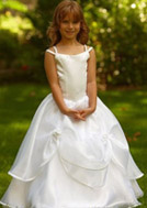 Lupita's Bridal Boutique 